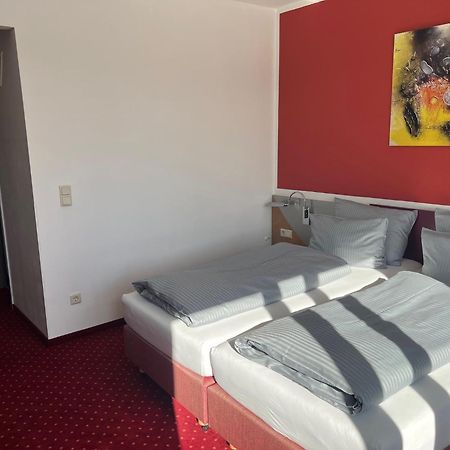 Hotel Konradp Holzkirchen Holzkirchen  Esterno foto