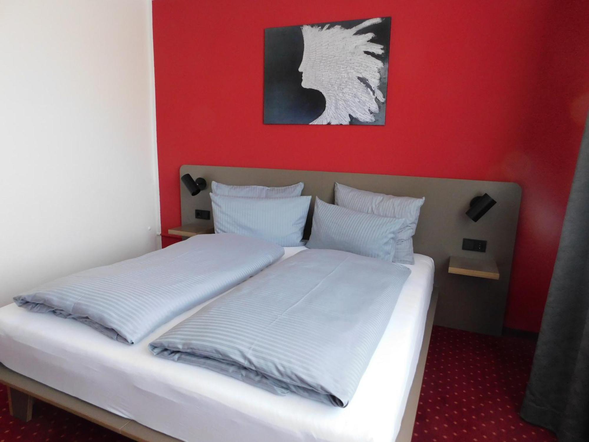 Hotel Konradp Holzkirchen Holzkirchen  Esterno foto
